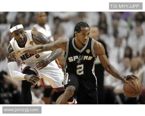 2014年总决赛首战回顾马刺与热火的精彩对决与战术较量